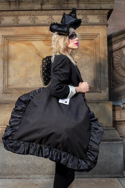 Raus Berlin Dark Queen Bag XLarge – Upcycling Statement Tote product image